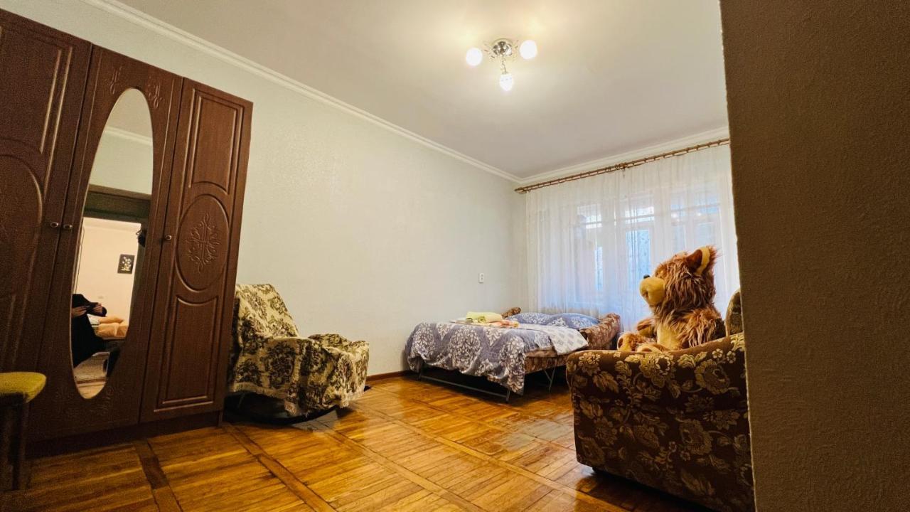 Flat Near The Sea Apartment กากรา ภายนอก รูปภาพ